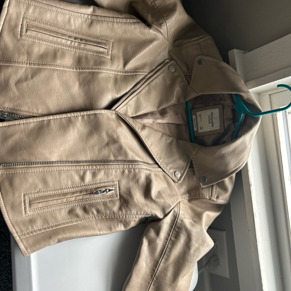 Abercrombie & Fitch Tan Vegan Leather Moto Jacket
